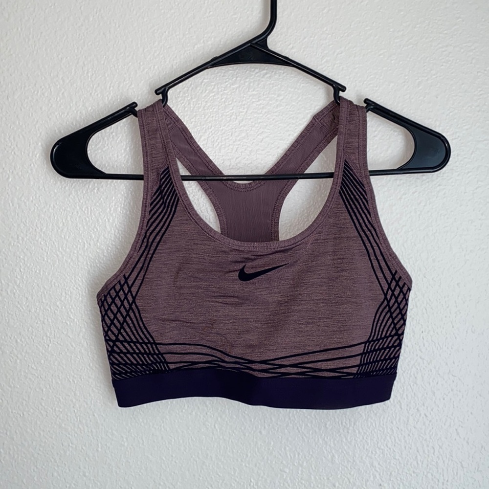 Nike Dry Fit Velvet Criss Cross Detail Sports Bra